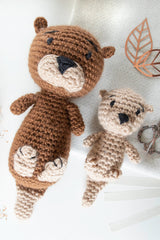 Mama und Baby Otter by Maschenmaedle | Wollpaket